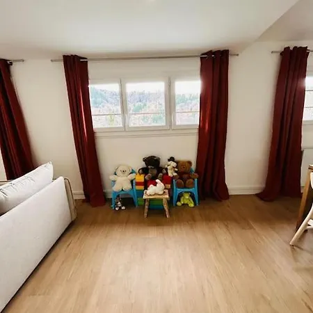 New : Vue Montagne Lägenhet